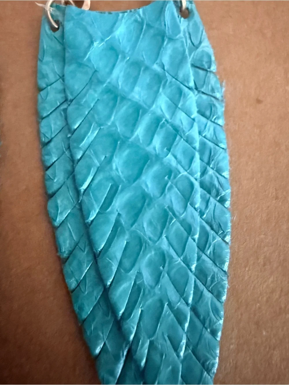 Chic Soul Handmade Turquoise Fringe Leaf Earrings with Gold Tone Hooks
